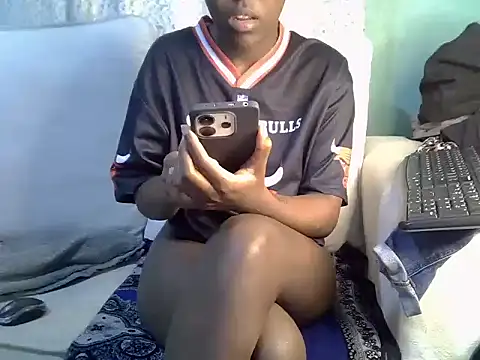 Caryyyl online show from 01-11-26, 08:19