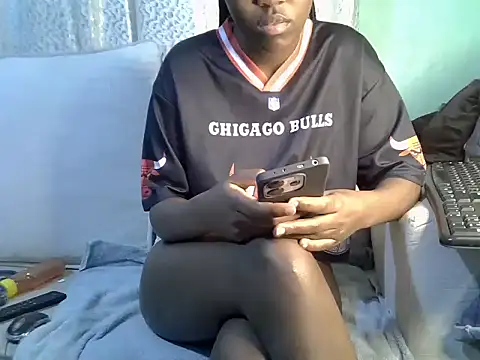 Caryyyl online show from 01-15-26, 07:13