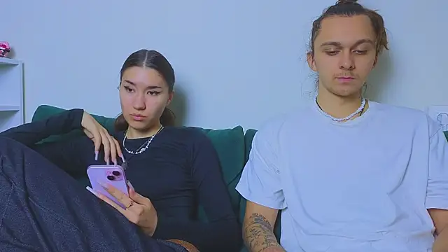 do u know them online show from 04-04-26, 10:02