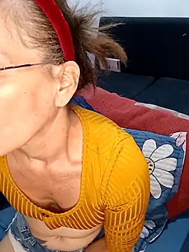 Snapshot of JessyCospXXX chatting on 03-18-26, 12:19 JessyCospXXX online show from 03-18-26, 12:19