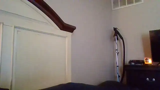 SexxyreddMale online show from 03-19-26, 06:01