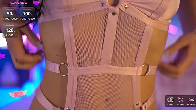 RaisaVawn online show from 04-18-26, 06:06