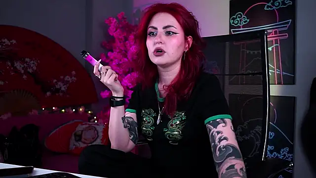 Lana  May online show from 05-10-26, 08:52