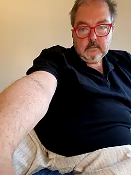 Snapshot of bluangelo chatting on 03-16-26, 01:26 bluangelo online show from 03-16-26, 01:26