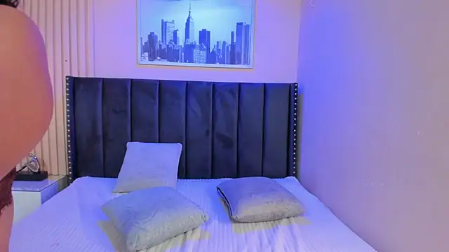 viiolett lee online show from 04-10-26, 08:57