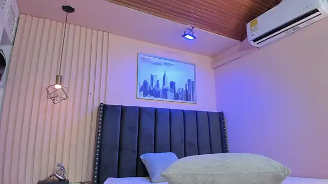 viiolett lee online show from 04-11-26, 08:35