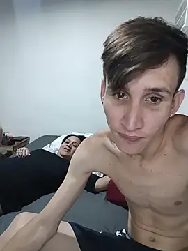 Milfvalesk online show from 04-28-26, 04:23