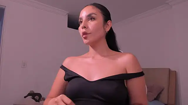  miaquevedo  online show from 07-07-26, 03:16