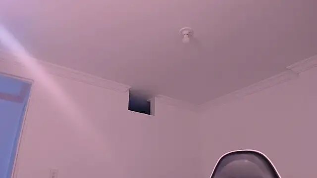  miaquevedo  online show from 07-20-26, 04:09