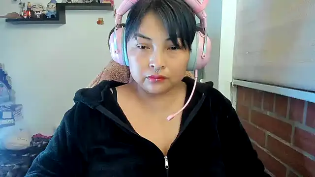 Shaddycute  online show from 04-29-26, 04:55