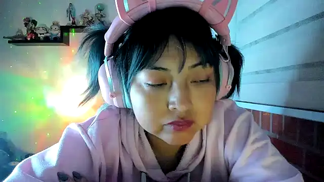 Shaddycute  online show from 06-02-26, 04:03