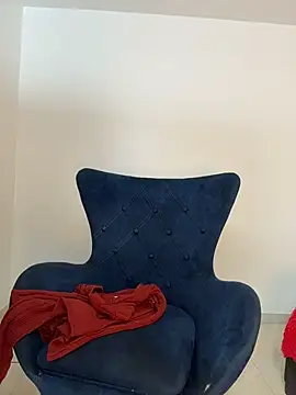 Snapshot of karenlennox1 chatting on 03-05-26, 12:17 karenlennox1 online show from 03-05-26, 12:17