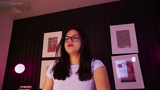 Sophia wilsonn  online show from 03-26-26, 10:54