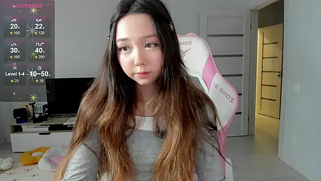 Fluffy Rose online show from 05-31-26, 03:15