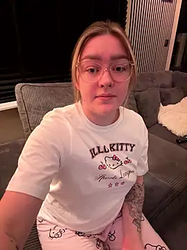 xX HotCouple Xx online show from 01-10-26, 11:09