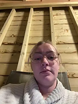 xX HotCouple Xx online show from 01-14-26, 08:25