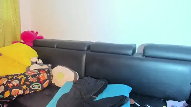 Snapshot of jennifer_ts chatting on 03-25-26, 09:43 jennifer ts online show from 03-25-26, 09:43