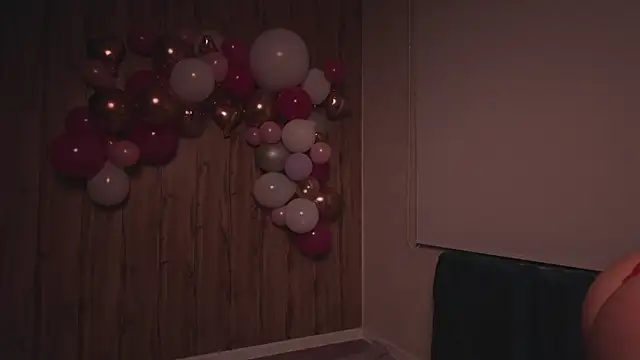 MariMaddison online show from 02-14-26, 04:37