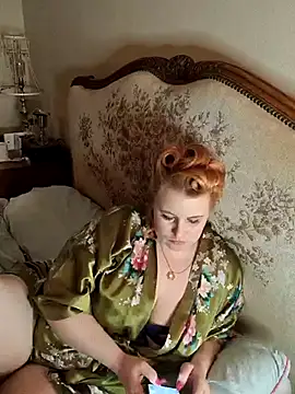 Snapshot of JosieAndYou chatting on 03-18-25, 11:42 JosieAndYou online show from 03-18-25, 11:42