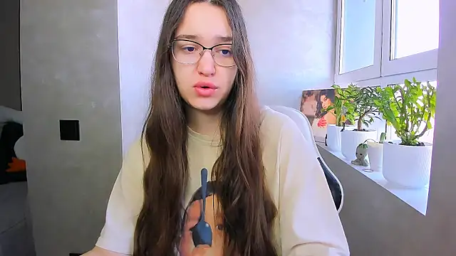 fancy bunny online show from 04-01-26, 06:25