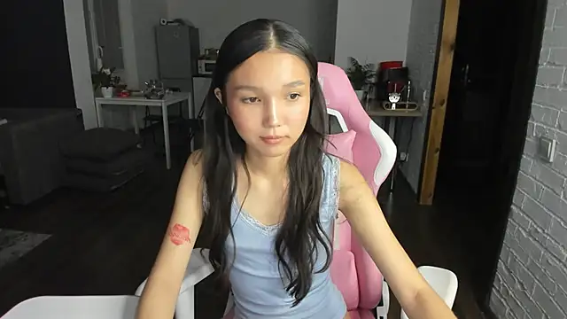 asiansoul online show from 09-30-25, 04:34