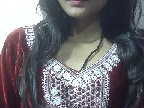 Snapshot of Aayesha chatting on 02-07-26, 07:45 Aayesha online show from 02-07-26, 07:45