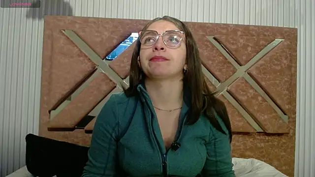 Snapshot of _isaabellaa chatting on 06-16-26, 12:41 isaabellaa online show from 06-16-26, 12:41