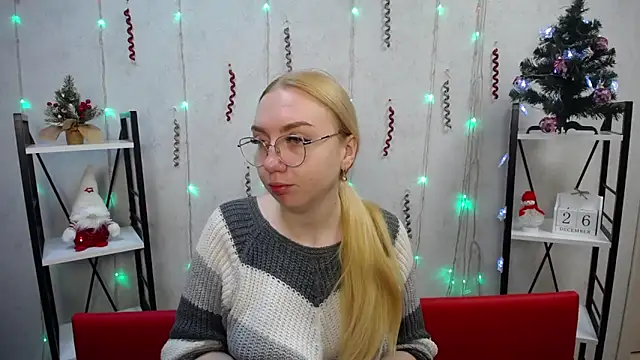 BeatriceFly online show from 12-26-24, 06:09