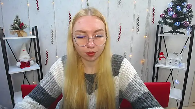 BeatriceFly online show from 01-05-25, 09:15