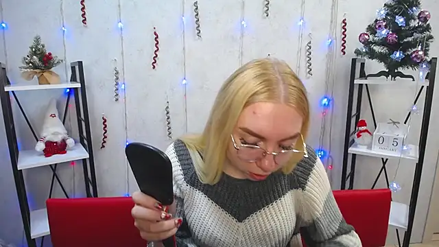 BeatriceFly online show from 01-05-25, 02:08