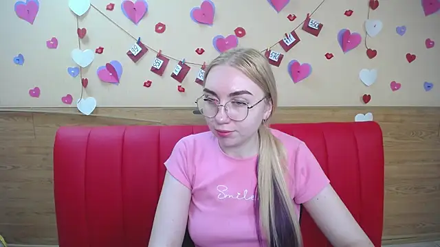 BeatriceFly online show from 03-01-25, 03:49