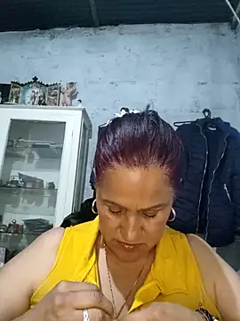 Edged Hot69 online show from 12-22-25, 02:19