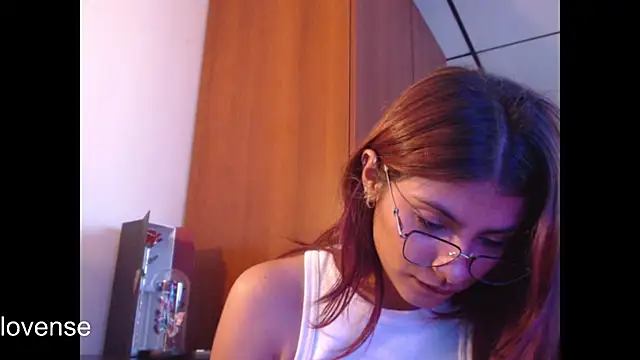 Snapshot of hanna_beili chatting on 07-14-26, 06:13 hanna beili online show from 07-14-26, 06:13