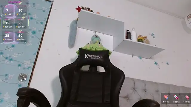 Snapshot of miss_valery2 chatting on 01-13-26, 09:42 miss valery2 online show from 01-13-26, 09:42