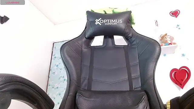 Snapshot of miss_valery2 chatting on 03-02-26, 01:08 miss valery2 online show from 03-02-26, 01:08