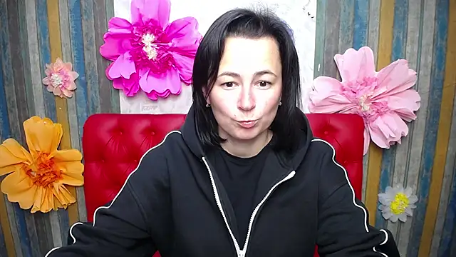 MarieSho online show from 10-12-25, 05:12