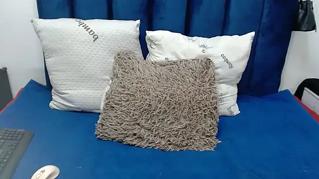 Thickchocolatex2 online show from 03-14-26, 04:01