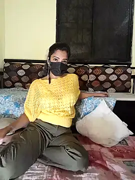 Snapshot of Nitya-Mahesh chatting on 12-04-24, 06:06 Nitya-Mahesh online show from 12-04-24, 06:06