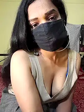 Snapshot of Nitya-Mahesh chatting on 12-18-24, 05:42 Nitya-Mahesh online show from 12-18-24, 05:42