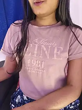 yhona darling online show from 05-28-26, 01:30