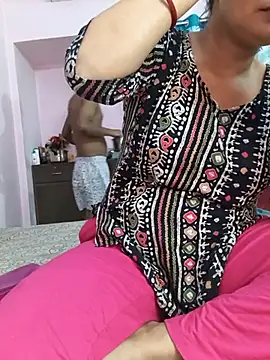 MUMTAJ-1 online show from 05-25-26, 01:33