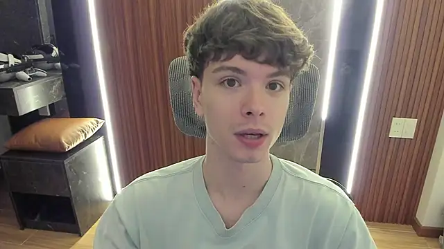 calvin love you online show from 06-30-26, 02:18