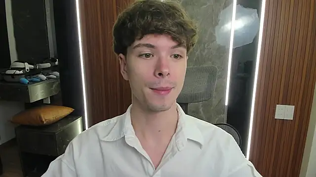 calvin love you online show from 07-11-26, 03:04