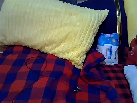 Soft gal12 online show from 12-20-25, 06:42