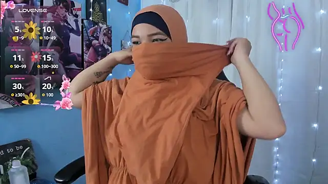 Snapshot of Falak-Yasin chatting on 03-18-26, 12:19 Falak-Yasin online show from 03-18-26, 12:19