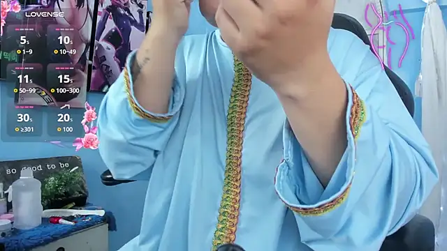 Snapshot of Falak-Yasin chatting on 03-20-26, 11:48 Falak-Yasin online show from 03-20-26, 11:48