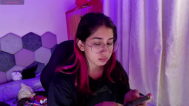 Horny tgn online show from 04-02-26, 01:53