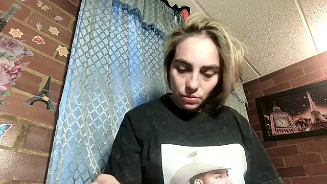 Snapshot of ValeriaLacrozee chatting on 01-13-26, 09:20 ValeriaLacrozee online show from 01-13-26, 09:20