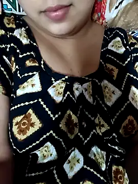 Snapshot of Arohi_is_Live chatting on 05-04-26, 02:13 Arohi is Live online show from 05-04-26, 02:13