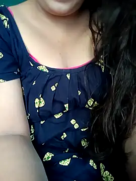 Snapshot of Arohi_is_Live chatting on 05-05-26, 10:12 Arohi is Live online show from 05-05-26, 10:12